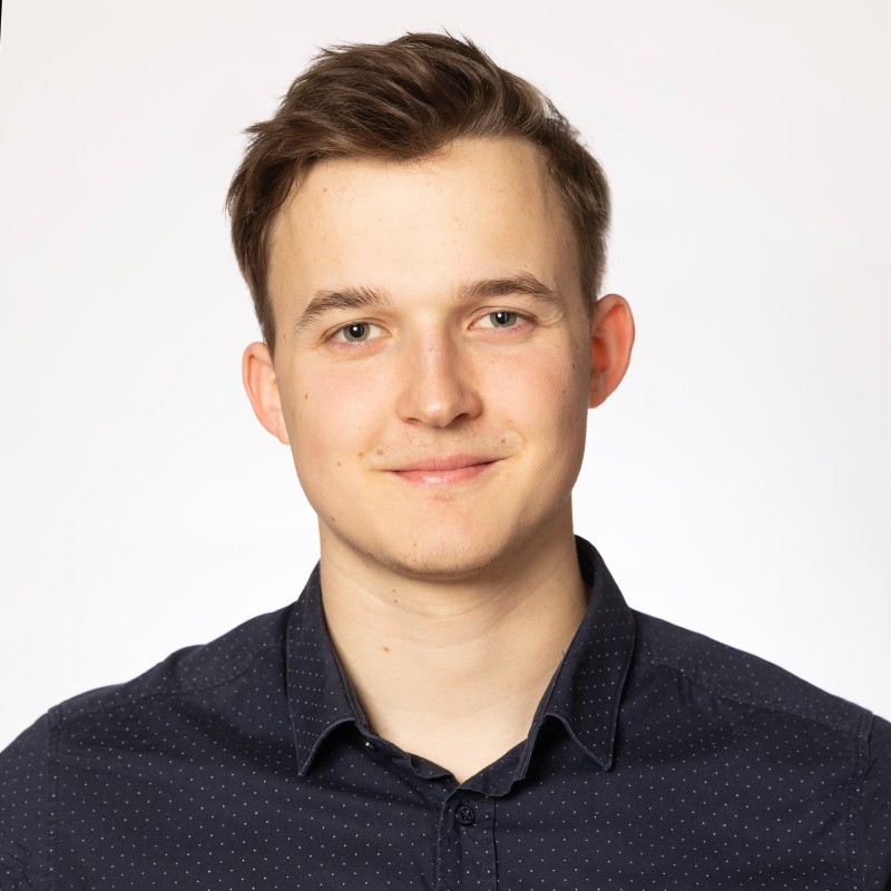 Turny Bátor